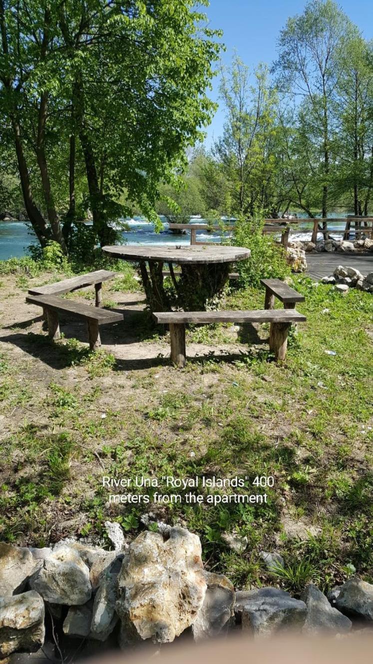 Apartman "Em" Bihać Buitenkant foto
