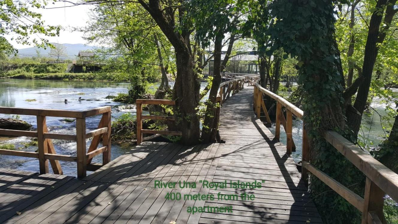 Apartman "Em" Bihać Buitenkant foto